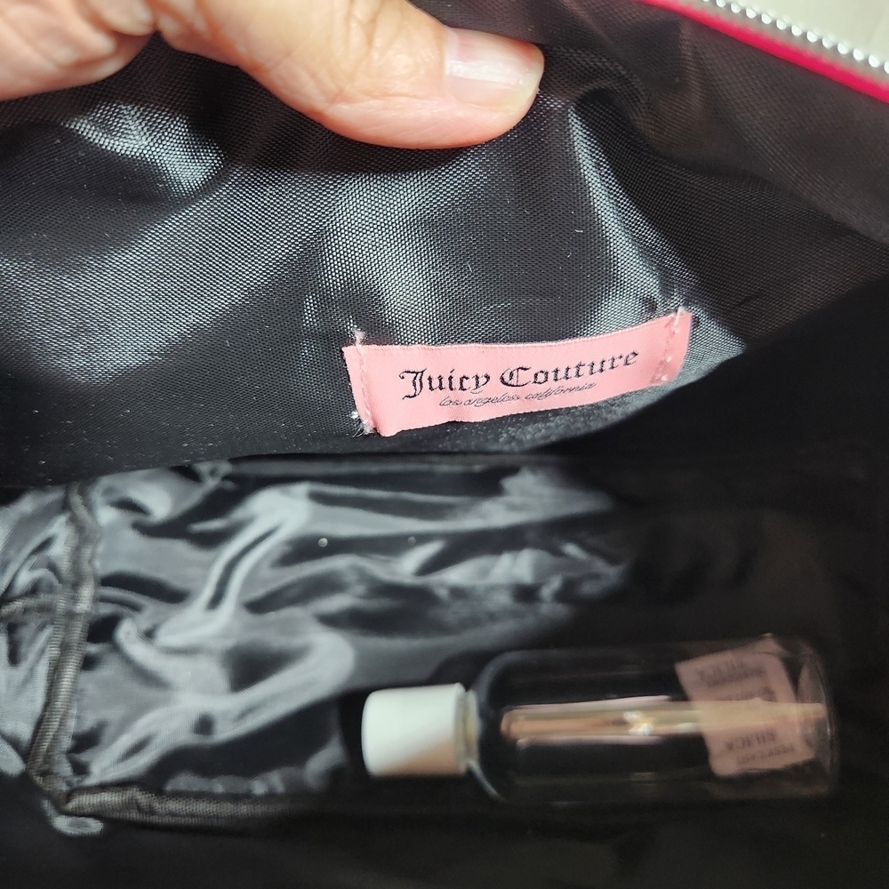 Juicy Couture Pink Embossed Travel Cosmetuc Bag Make Up - Picture 11 of 11